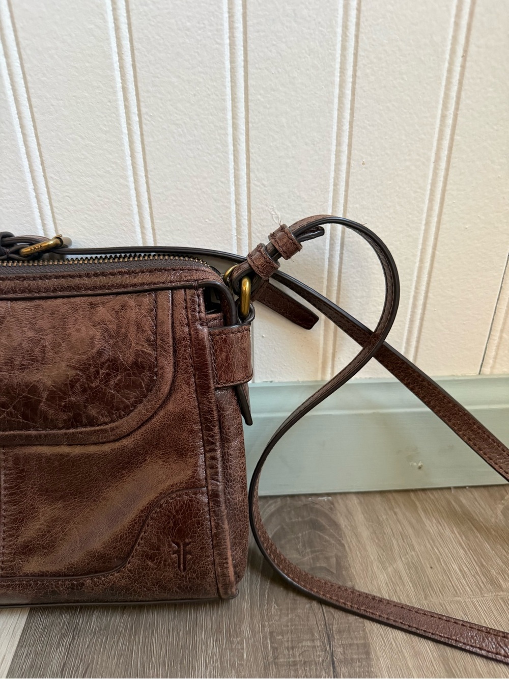 Frye Melissa zip crossbody bag - Picture 4 of 10